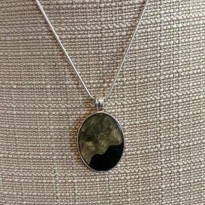 Kenneth Cole Black and Olive Pendant Necklace 925 Sterling
